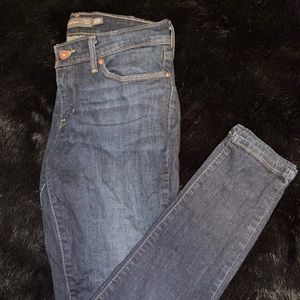 Levi’s Demi Curve Jean!
